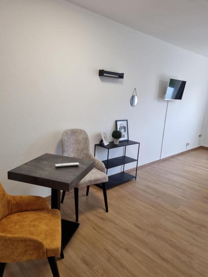 Twitch Apartments Achim Exteriör bild
